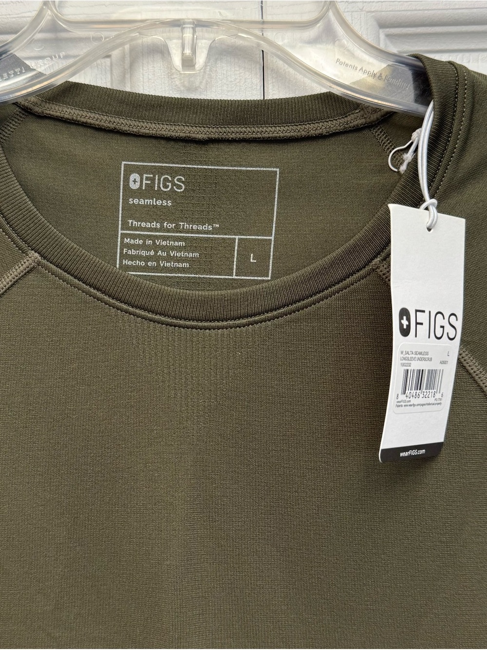 FIGS Womens Long Sleeve Under Scrub Shirt - Olive Green Large NWT - Picture 2 of 4